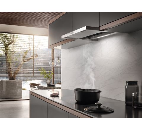 Miele Pyrolytic Oven + Induction Cooktop + Slimline Rangehood - SKU 15551002
